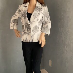 White House Black Market Gray and White Tailored Blazer